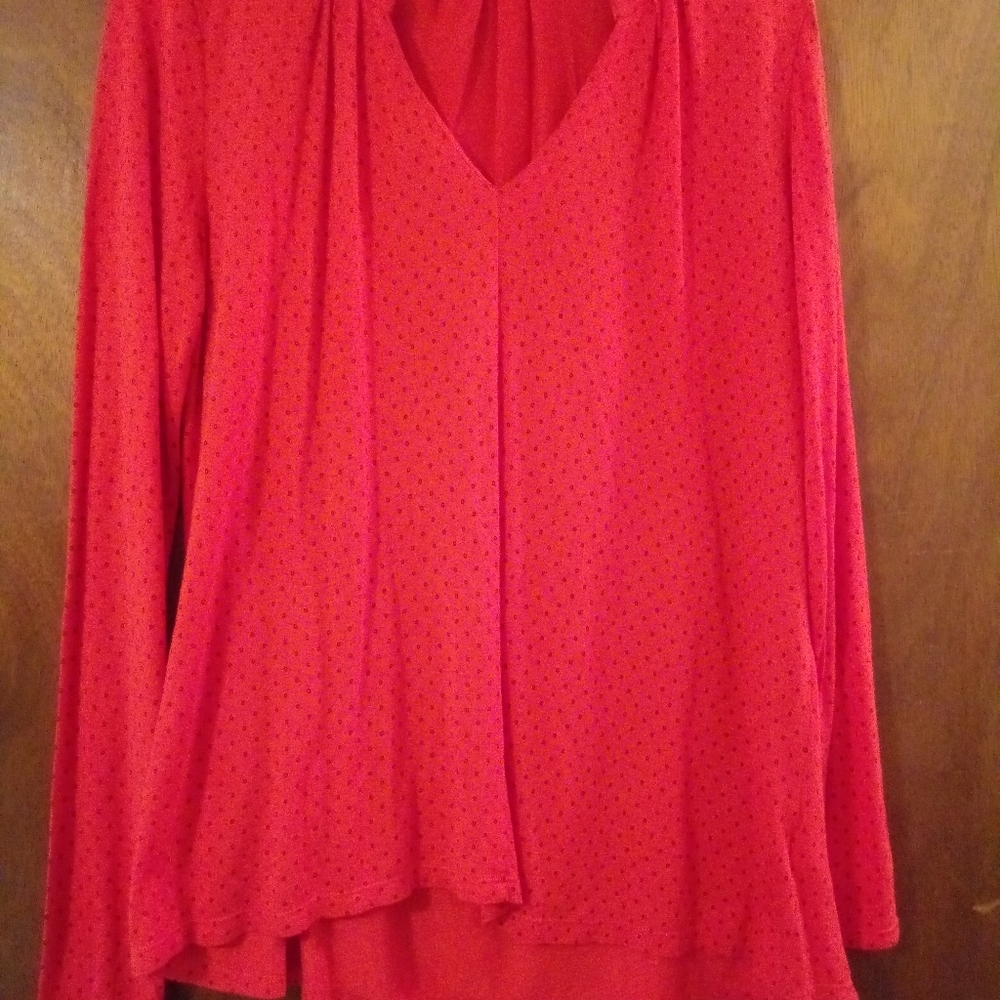Bright blouse - Picture 3 of 4